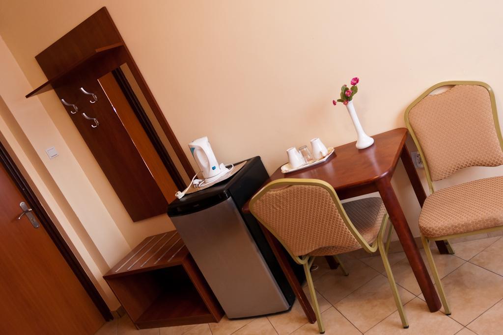 Hotel Elda 2 Bydgoszcz Exterior photo